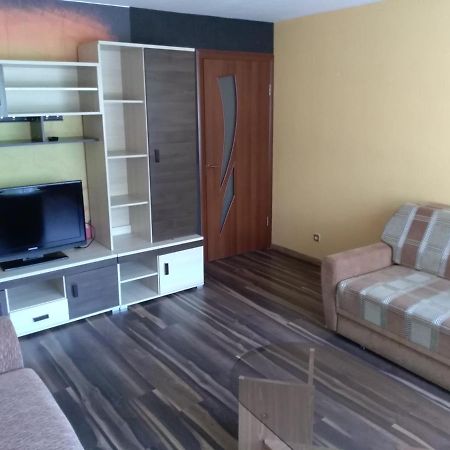 Brivibas 25 Apartamenti Ventspils Extérieur photo