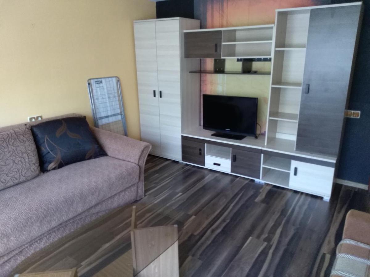 Brivibas 25 Apartamenti Ventspils Extérieur photo
